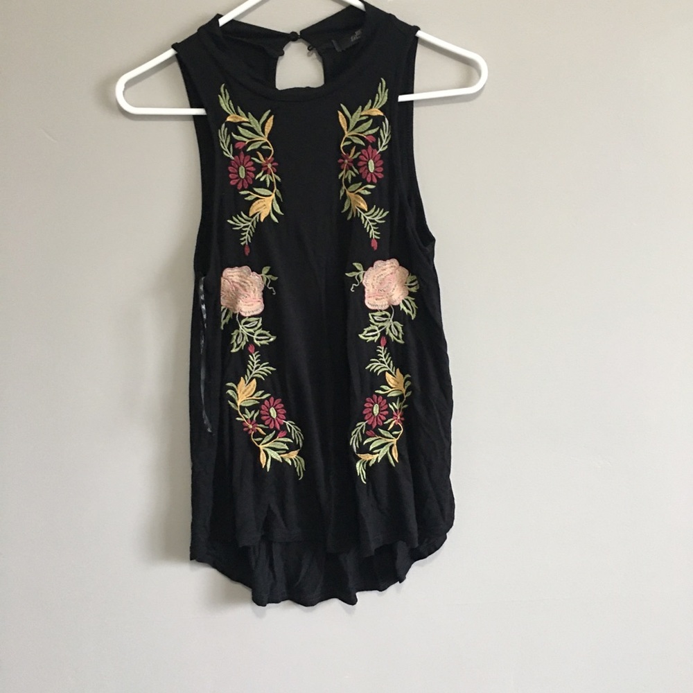 Black floral tank top